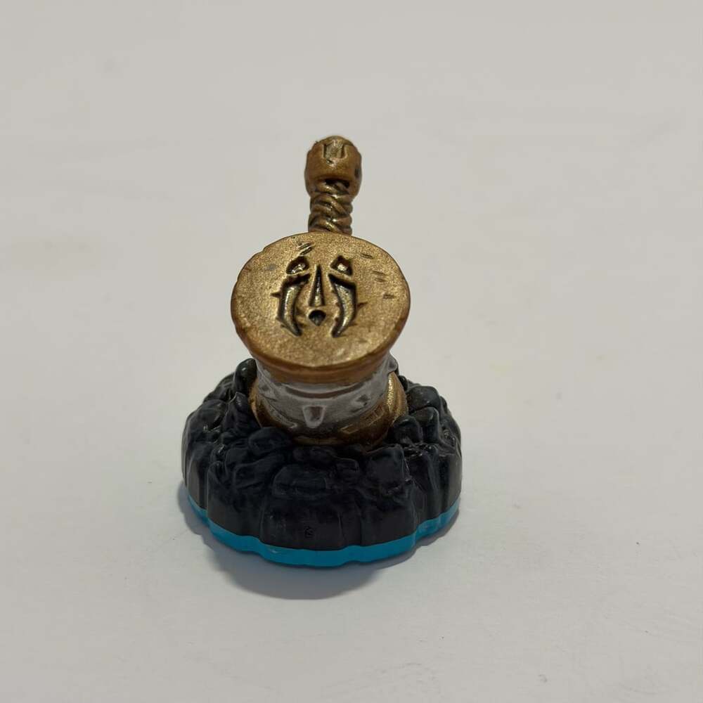 Skylanders Swap Force Battle Hammer Magic Item Figure